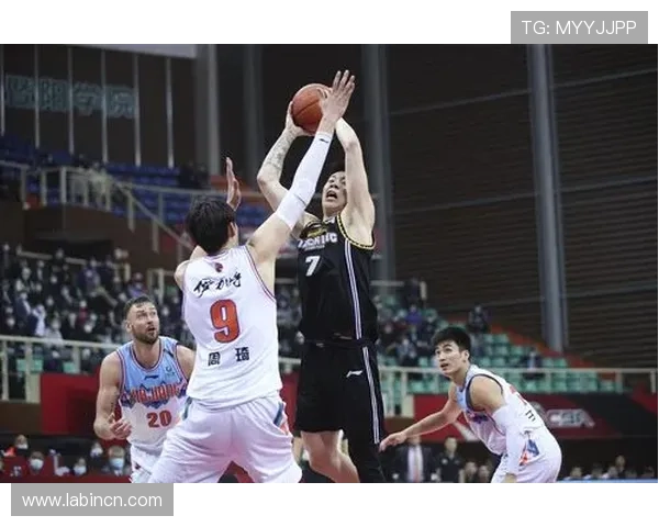 马拉贡疑断跟腱奥乔亚或回归世